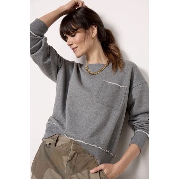 Evereve Gray Crewneck Cropped Sweatshirt Size Small Charlotte Washed Pullover - Picture 1 of 5